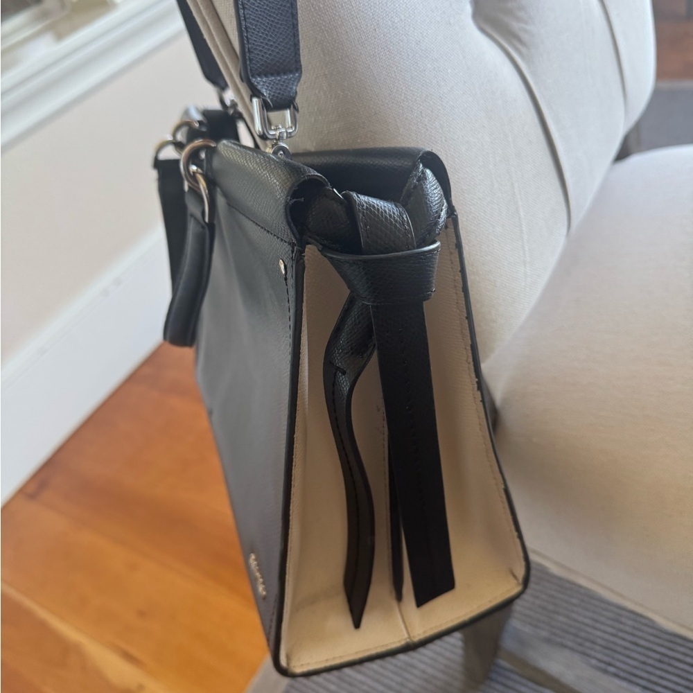 Calvin Klein Black Shoulder Bag - Picture 3 of 10